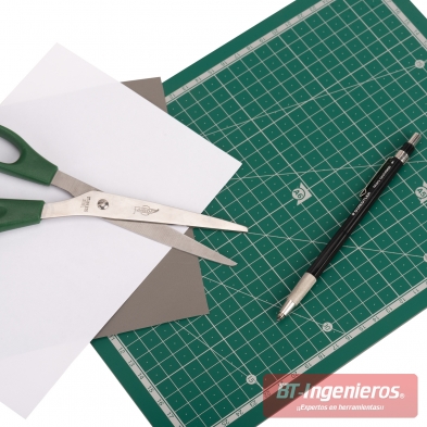 Herramientas de corte sobre tapete autocicatrizante de PVC profesional