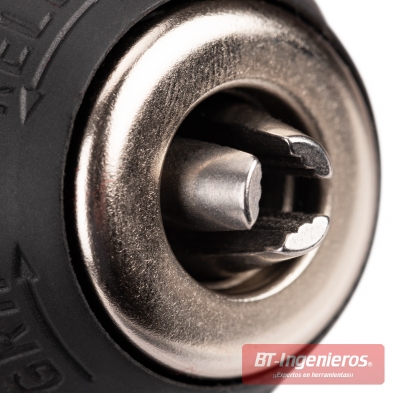 Detalle del sistema de cierre del portabrocas automático 13 mm