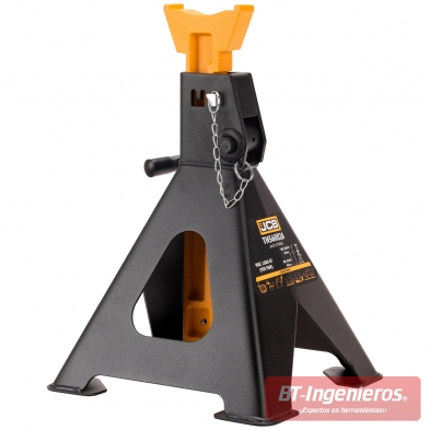 Vista trasera de caballete JCB 6000 kg por par con etiqueta TH56002A y cadena de seguridad