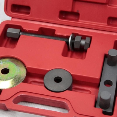 Kit extractor silentblock subchasis trasero Ford Mondeo con husillo