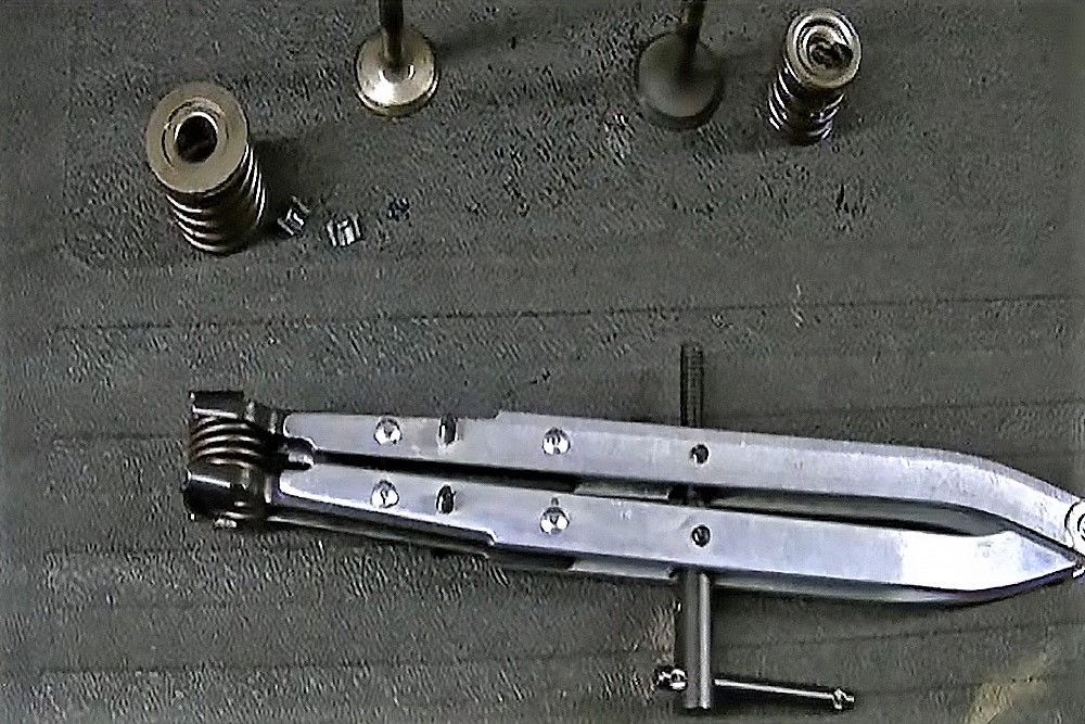 Compresor de muelles de válvulas para motores pequeños. BT-Ingenieros