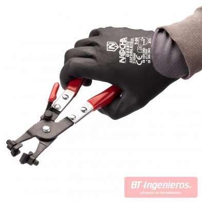 Alicate de abrazaderas fabricado en acero forjado con revestimiento de fosfato para larga durabilidad.