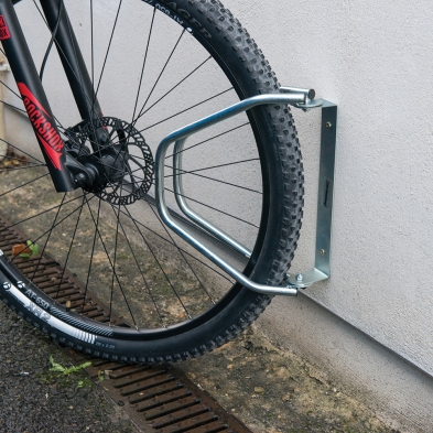 Soporte de pared para bicicleta.