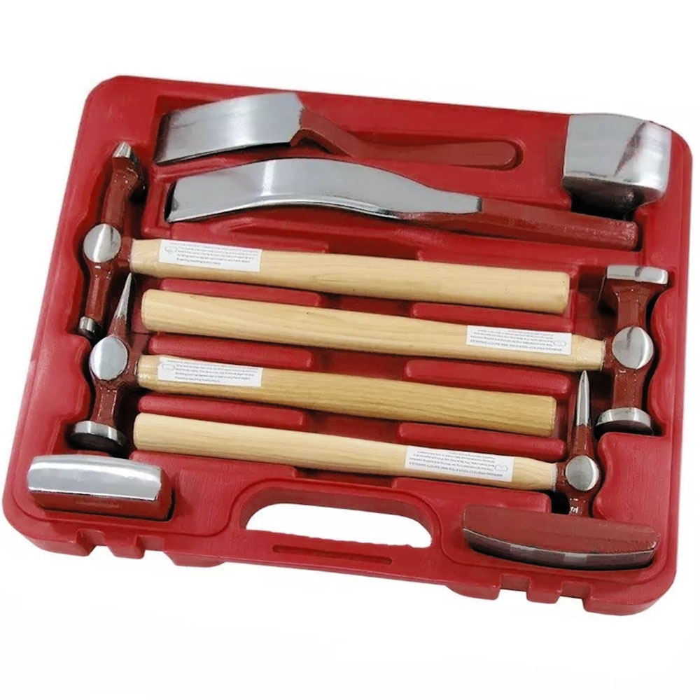 Kit profesional de martillos y tas para carrocería, herramientas organizadas en maletín de plástico rojo resistente.