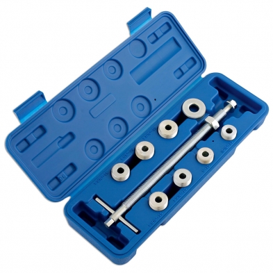 Extractor tubo horquilla Triumph, BSA y Norton en maletín azul, incluye 7 adaptadores roscados para motos clásicas.