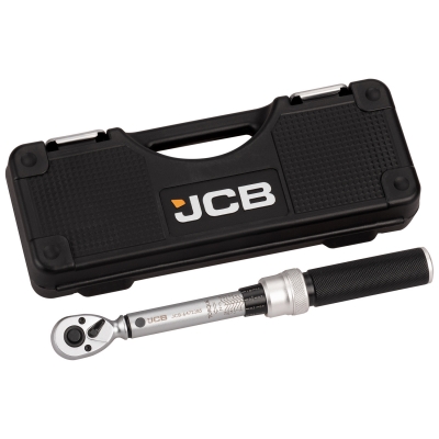 Maletín profesional JCB con llave dinamométrica 1/4” 1–25 Nm, diseño compacto y resistente para taller y mecánica fina.