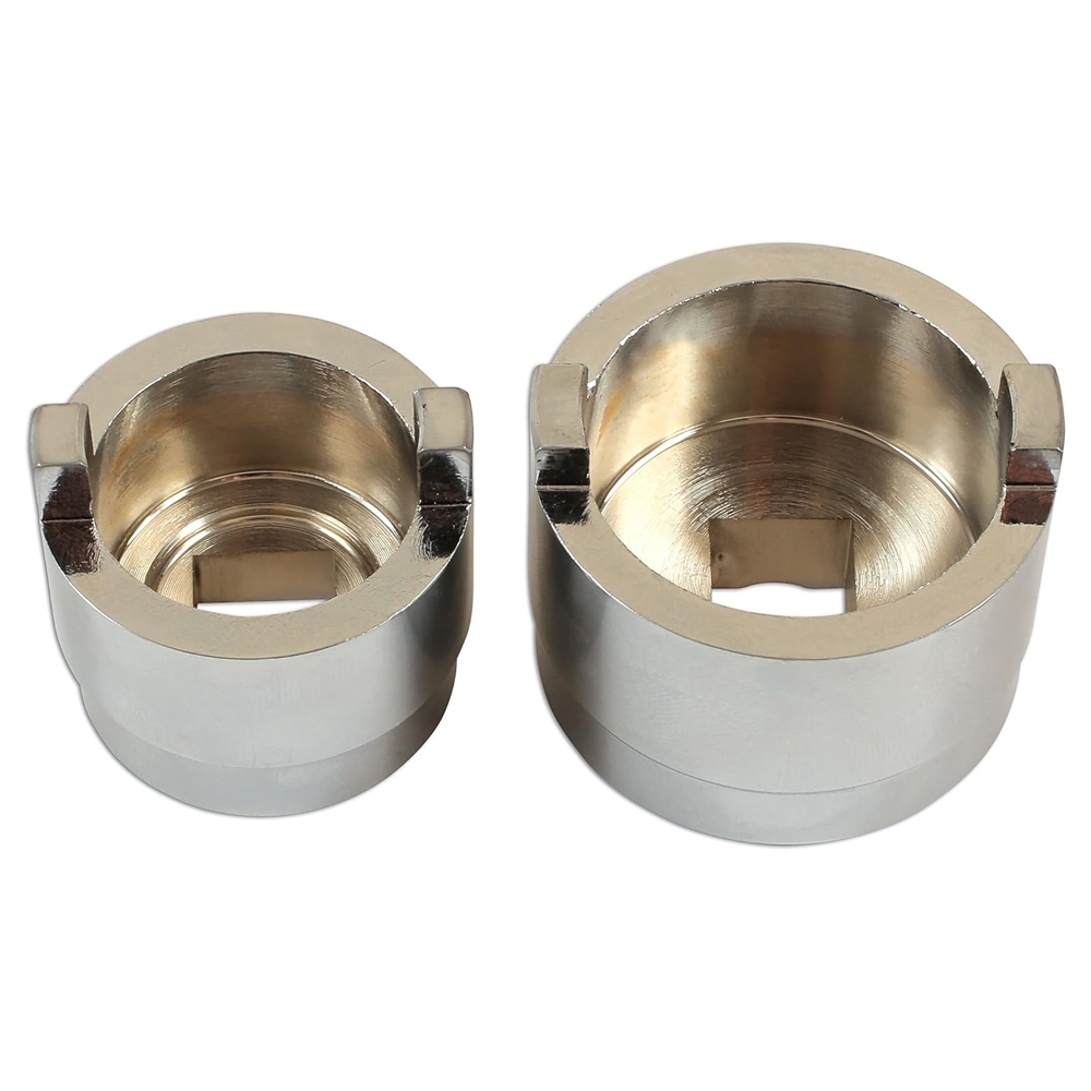 Vasos de doble medida para basculante Triumph Daytona 955i y Sprint RS, 2 dientes robustos y acabado cromado profesional.