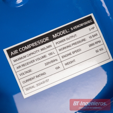 Placa de características técnicas compresor S-VENOM100 100L 3HP.