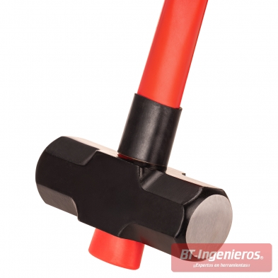 Detalle de la cabeza de acero templado de la maza 4,5 kg doble cara