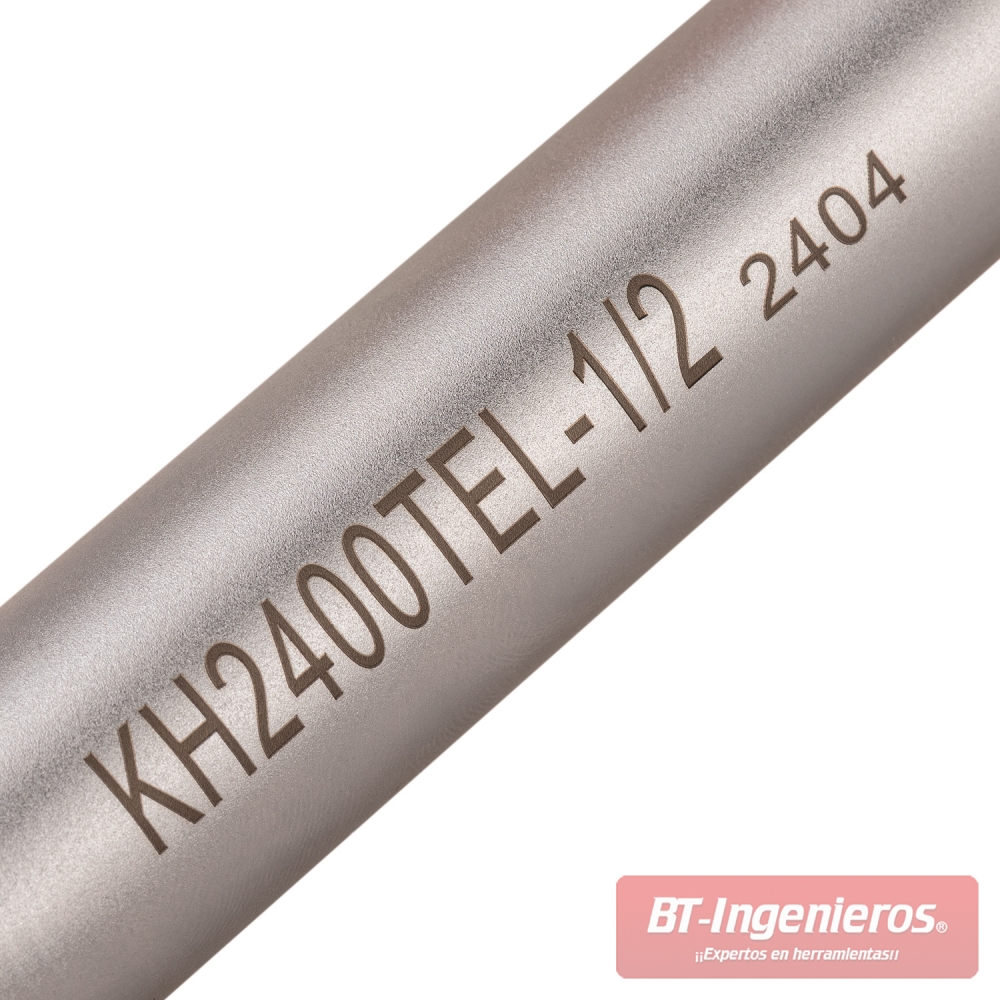 Detalle de la calidad y acabado del material de la llave de carraca extensible