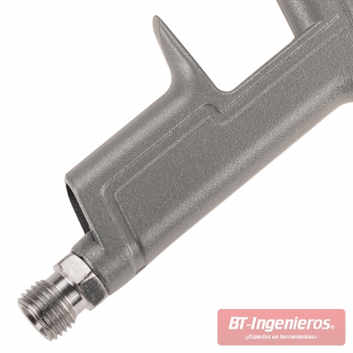 Detalle de la salida de aire de la boquilla metálica corta