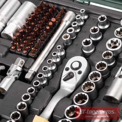 Carraca y vasos Rockforce CR-V organizados en maletín profesional