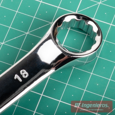 detalle boca estrella 12 puntas llave combinada CrV