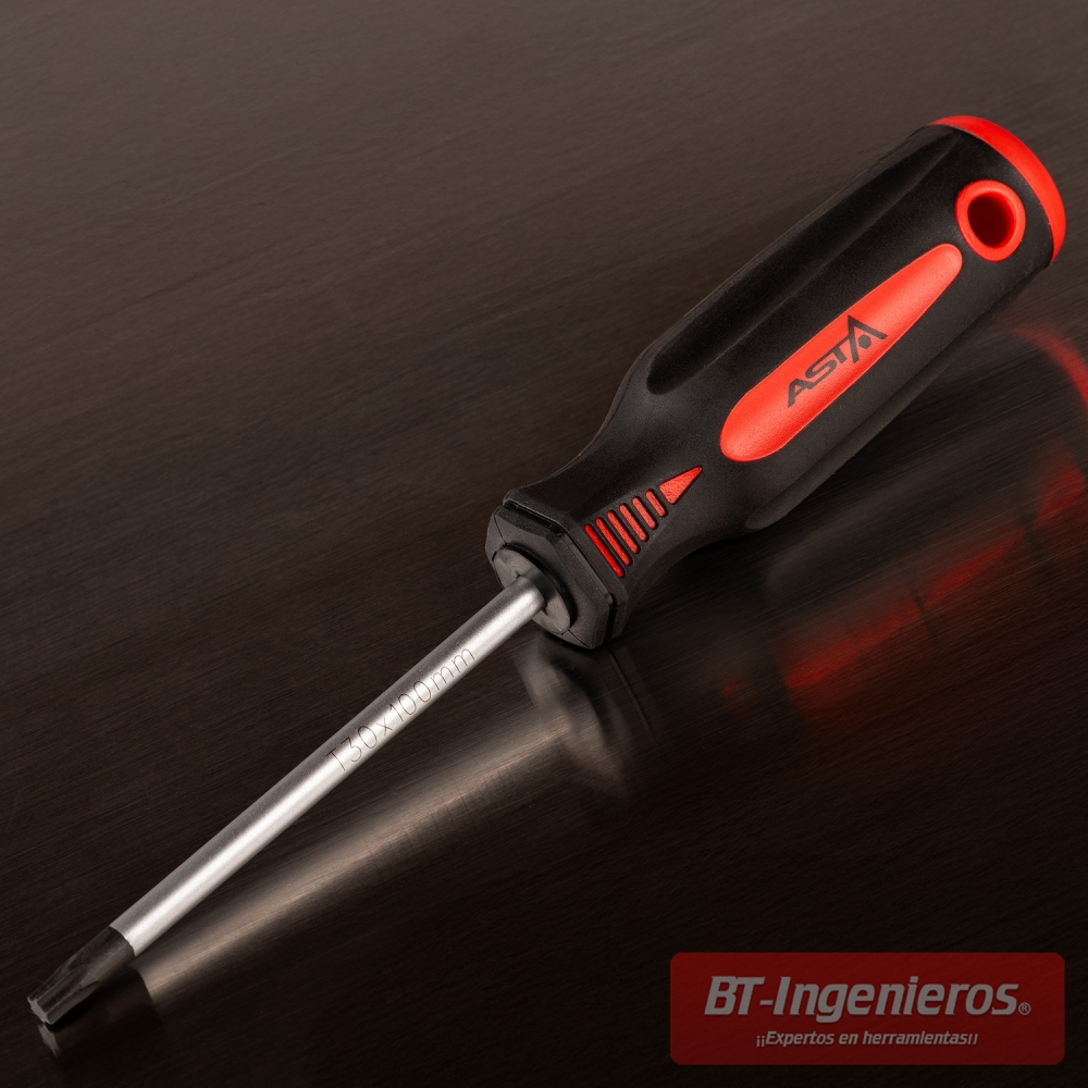 Destornillador Torx ASTA T30 x 100 mm apoyado sobre superficie oscura con varilla larga y punta negra