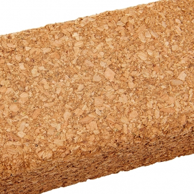 Detalle de taco de lijado de corcho 110 x 60 x 30 mm con textura natural para papel abrasivo