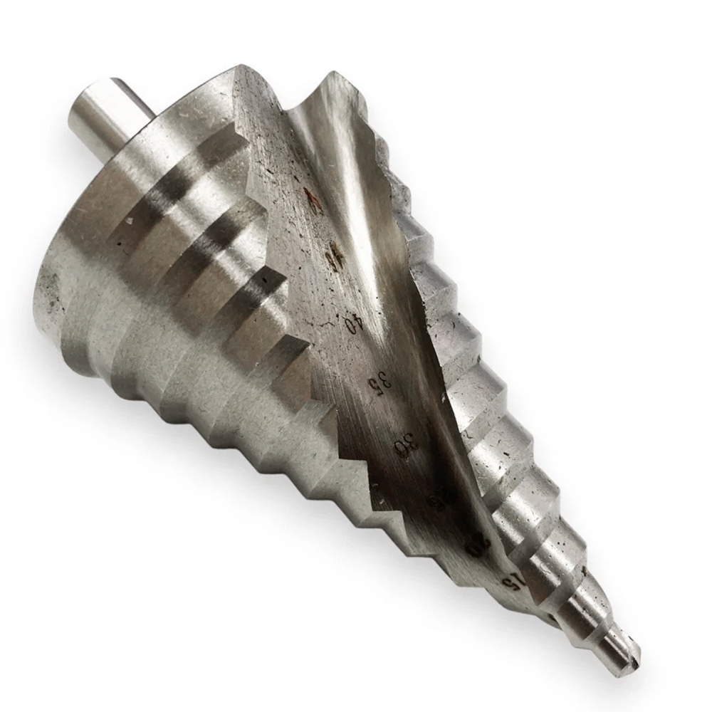 Broca escalonada HSS 12 escalones para chapa y acero compatible