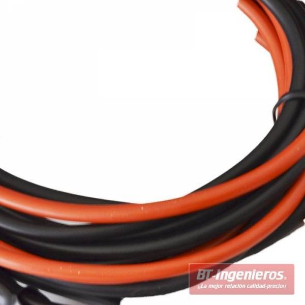 Cables de conexión de 12 V. La conexión es muy sencilla